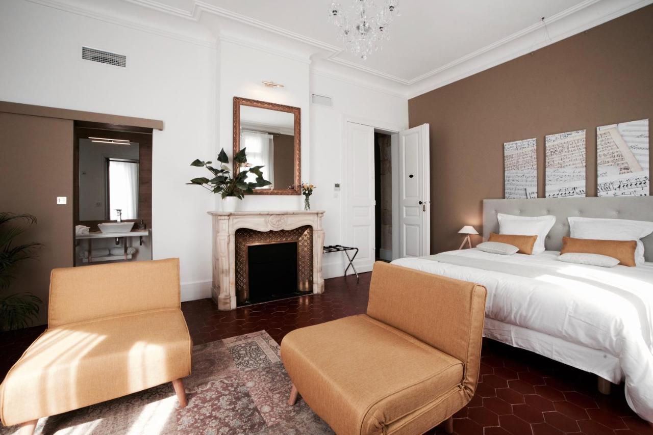 La Domitia - Maison D'Hotes, Massages & Bien-Etre Montbazin Exterior photo