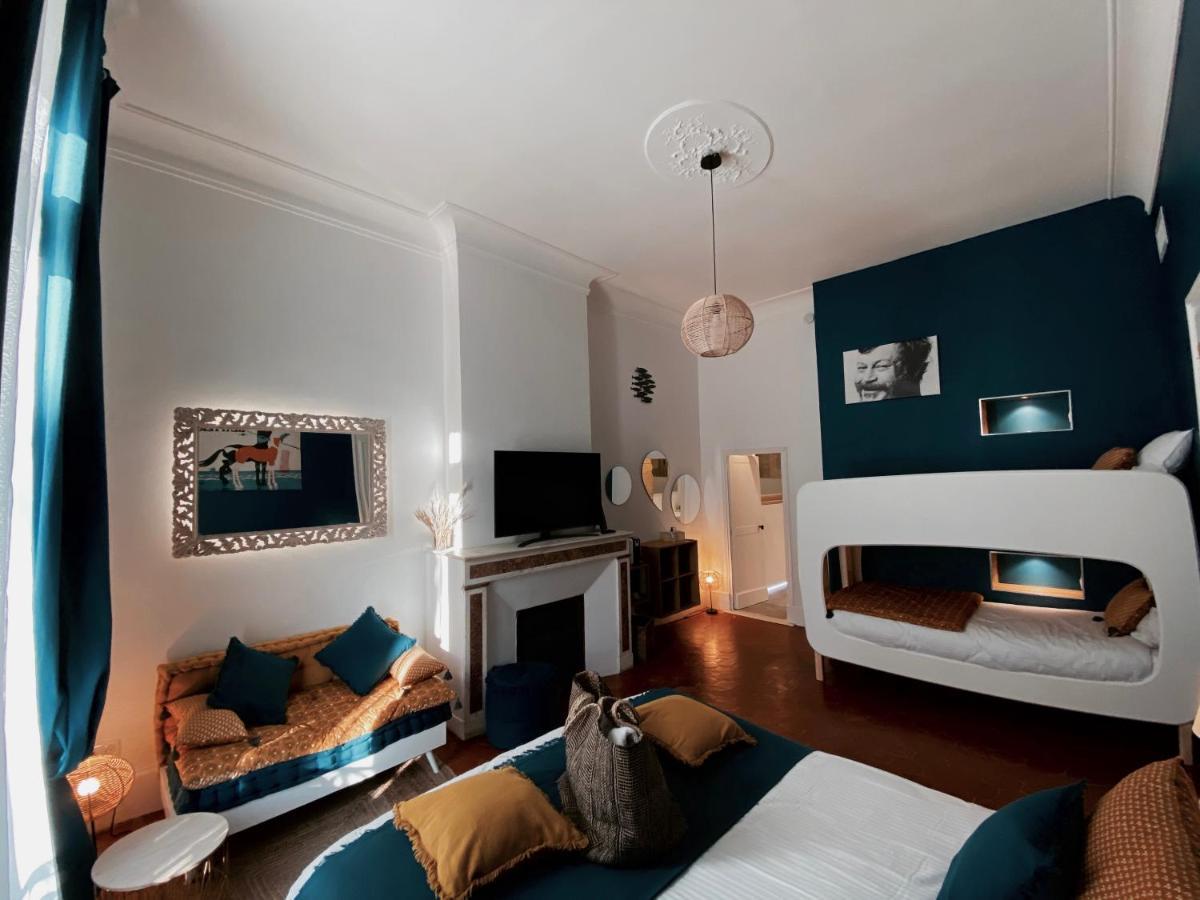 La Domitia - Maison D'Hotes, Massages & Bien-Etre Montbazin Exterior photo