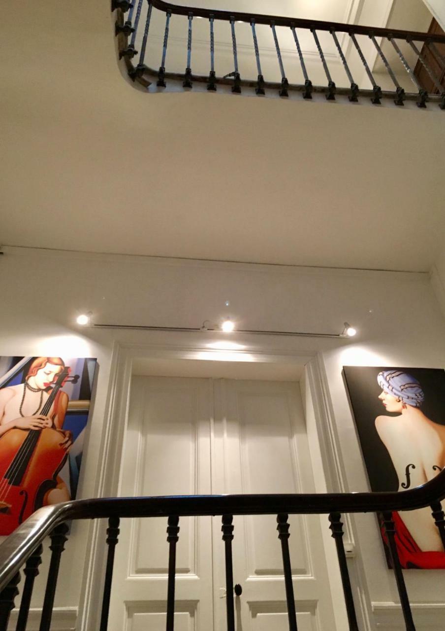 La Domitia - Maison D'Hotes, Massages & Bien-Etre Montbazin Exterior photo