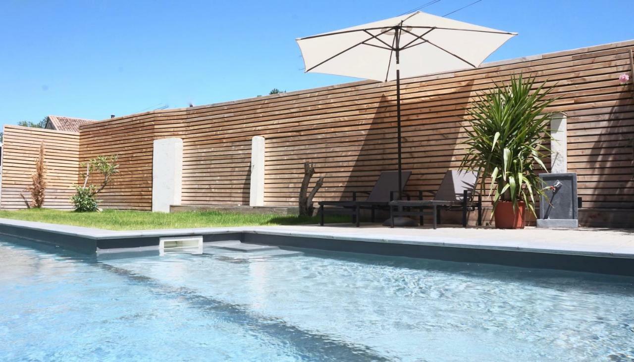 La Domitia - Maison D'Hotes, Massages & Bien-Etre Montbazin Exterior photo